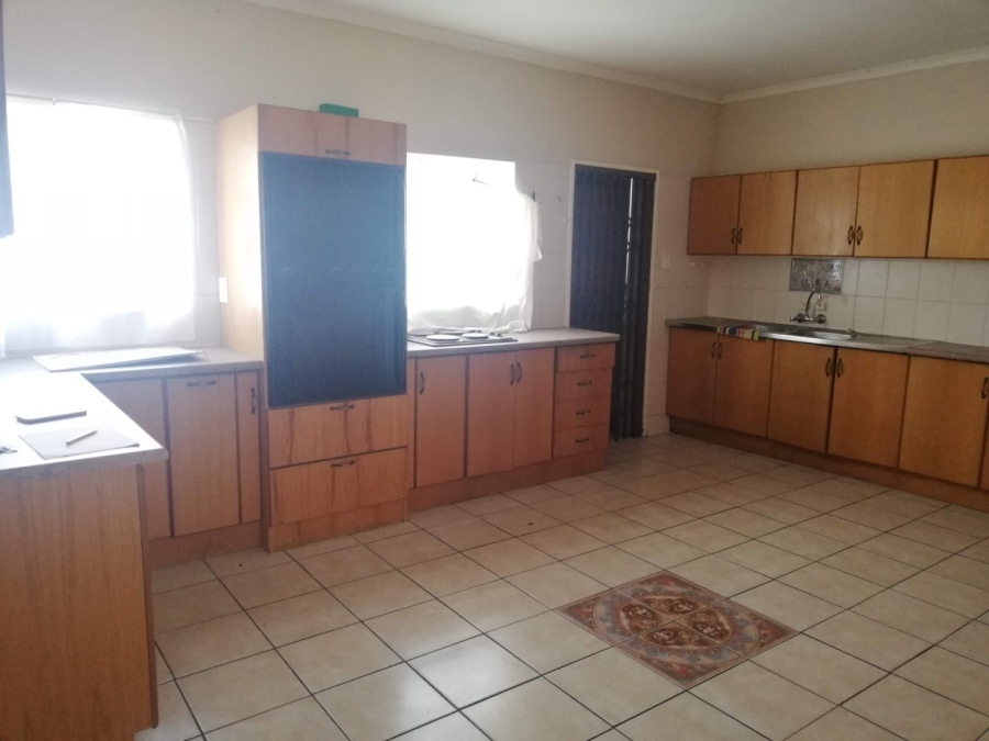 To Let 2 Bedroom Property for Rent in Oudorp North West
